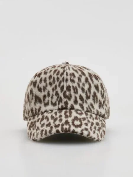 Reserved Кепка з антенкою у леопардовий принт різнобарвний 