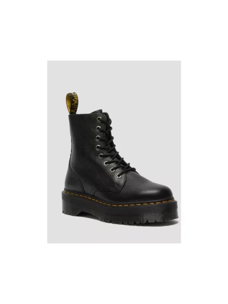 Botki Dr. Martens skórzane na płaskim obcasie retro czarne