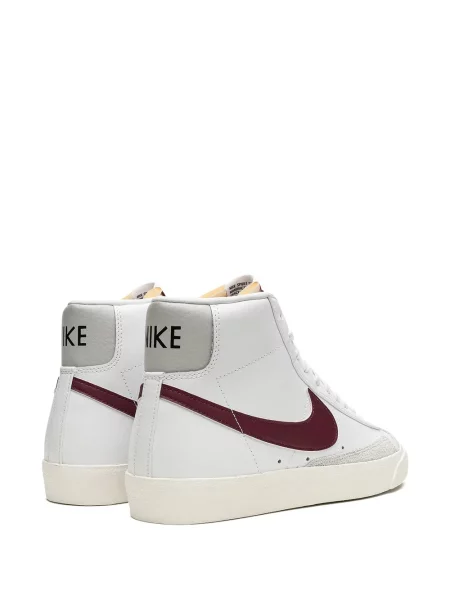 Trčanje top Nike karirani od samta bijela