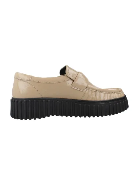 Pantofi Clarks bej
