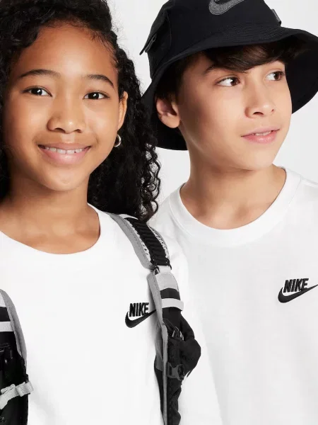 Детский лонгслив Nike