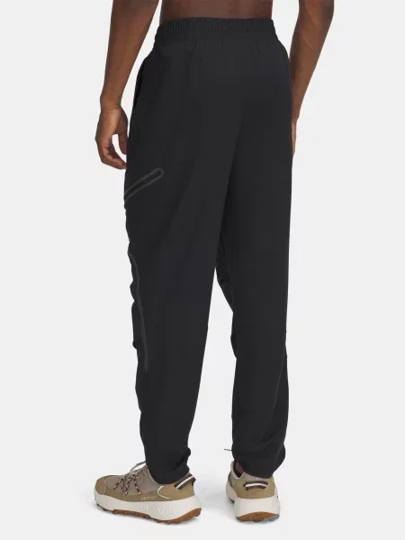 Cargo nohavice Under Armour čierna