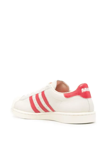 Plisované kraťasy Adidas se síťovinou s výšivkou černé