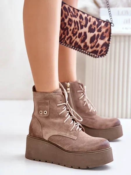 Čevlji do gležnjev Zazoo iz semiša s platformo bež