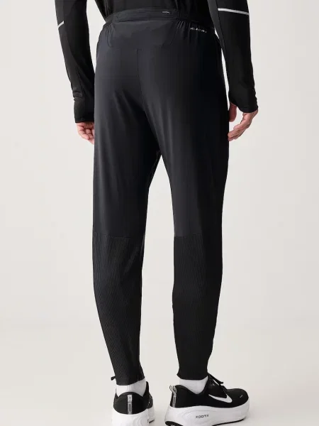 Nike spodnie do biegania AeroSwift Dri-FIT ADV czarne
