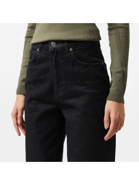 Джинсы Lacoste