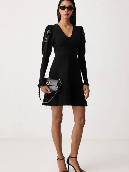 Twinset rochie tricotată cu vâscoză negru