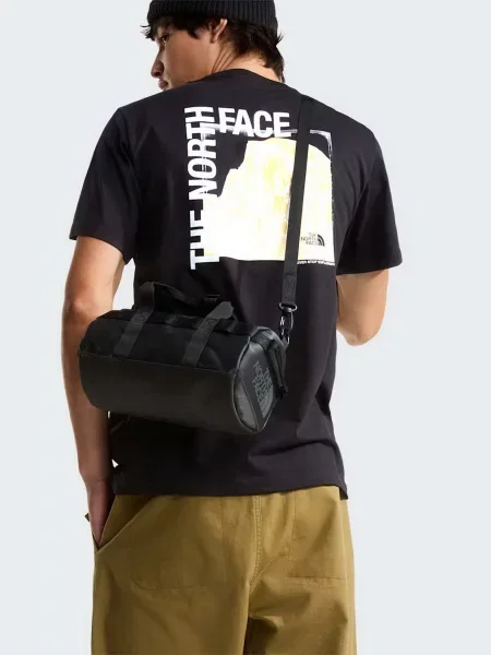 Футболка The North Face черная