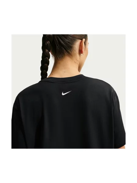 Ruha Nike fekete