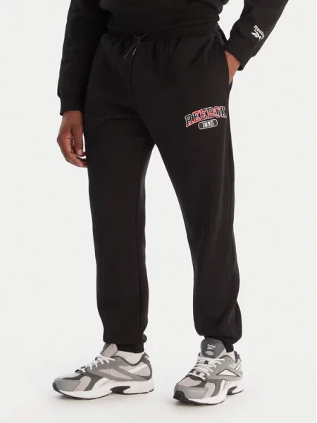 Reebok Sportinės kelnės Walker juoda