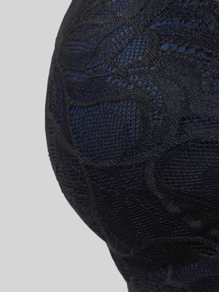 Biustonosz z fiszbinami i podszewką model ‘Body Makeup Illusion Lace’ Triumph czarny