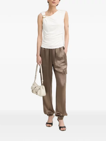 Pantaloni Guess din satin alergare maro
