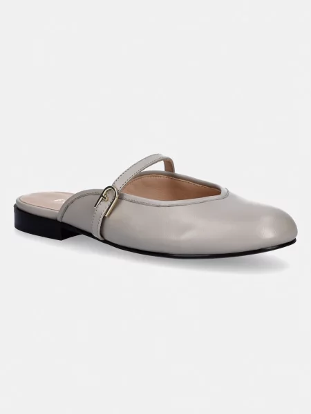 Papuci Furla din piele bej