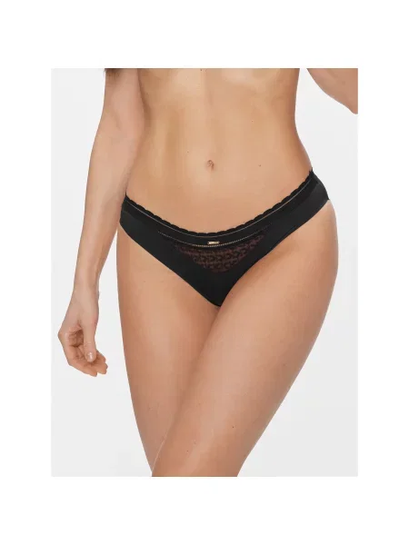 Chantelle Klasične spodnje hlačke Monogram črna