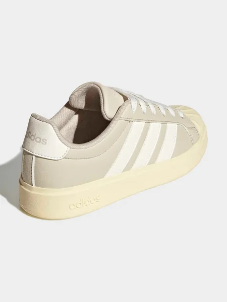 Детские кроссовки Adidas