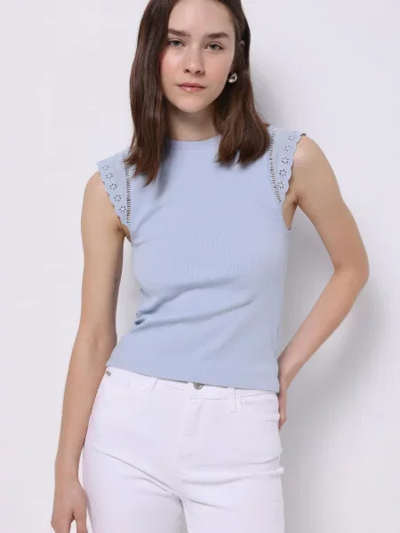 Футболки і поло Colin’s комбінований верх блакитний