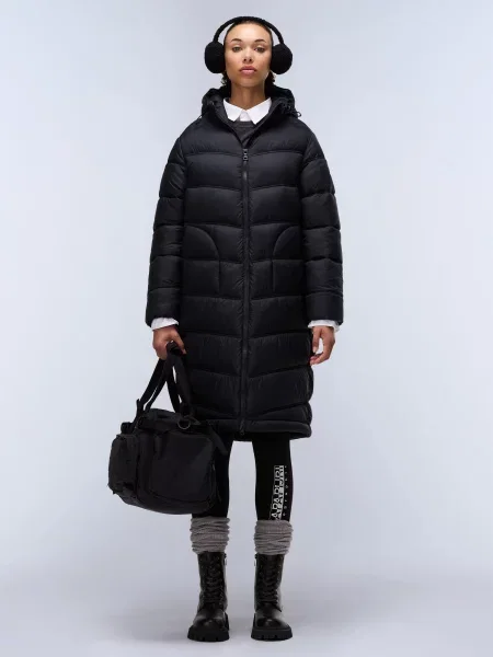 Зимова куртка Napapijri чорний