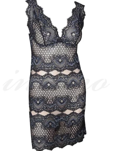 Соблазнительная ночная рубашка чорна