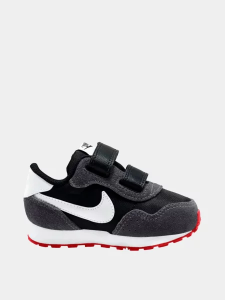 Детские кроссовки Nike черные