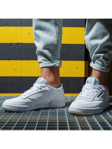 Кожени маратонки Reebok Club C 85 бяло