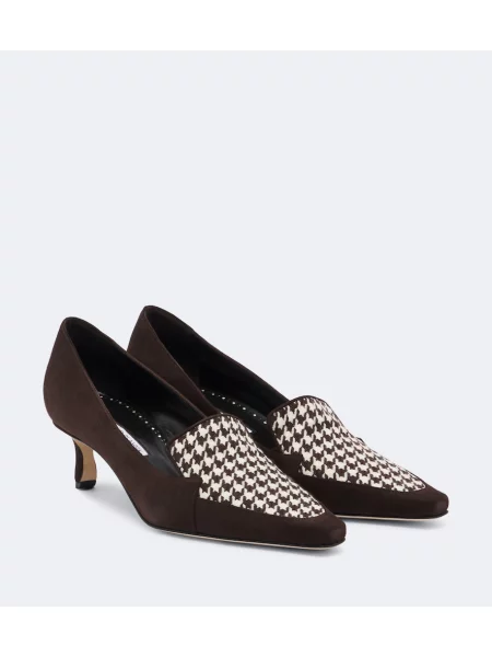 Pantofi cu toc Manolo Blahnik din piele de căprioară cu model pepito maro