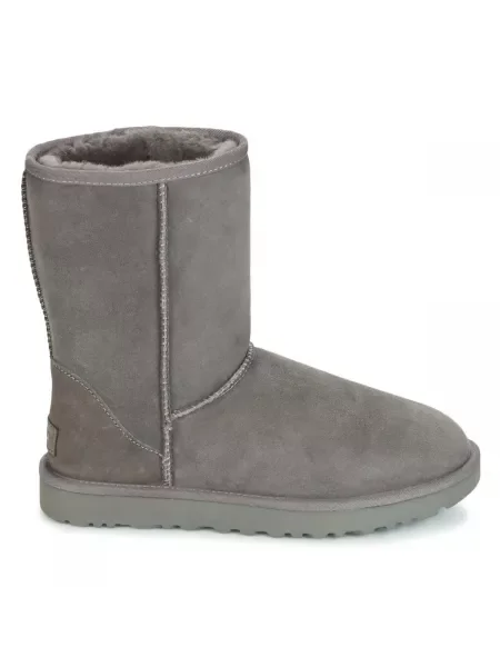 Klasické krátky členkové topánky Ugg