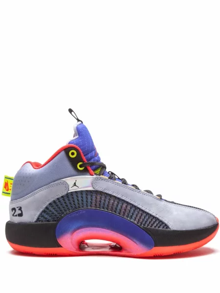Sneakerși Jordan gri