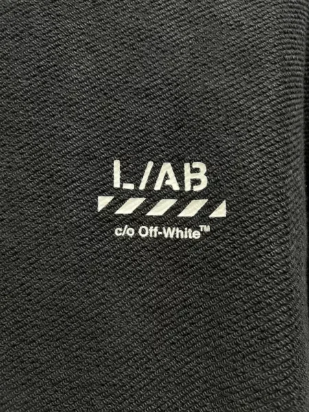 Hanorac cu glugă Off-white cu imagine alb