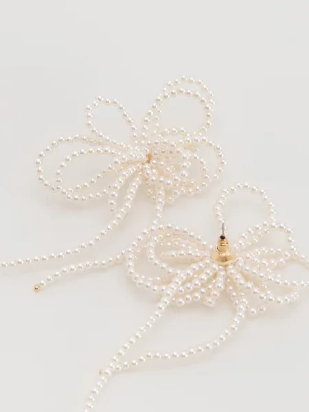 Серьги Reserved с бисером белые