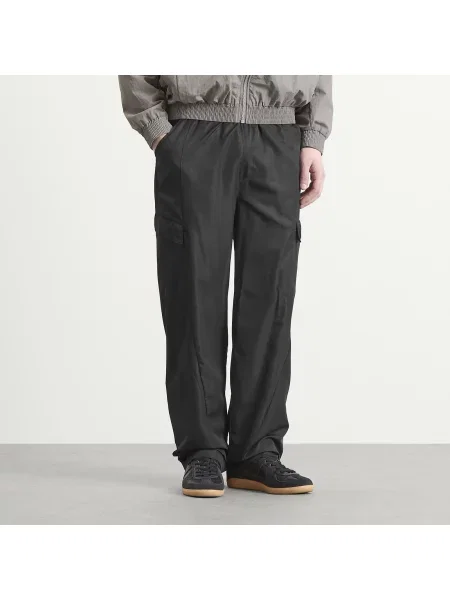 Spodnie cargo Umbro czarne