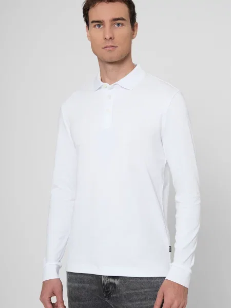 Поло Boss белое