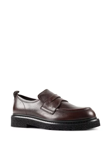 Pantofi loafer Chuckies din piele maro