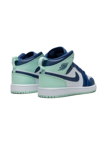 Sneakers Jordan λευκό