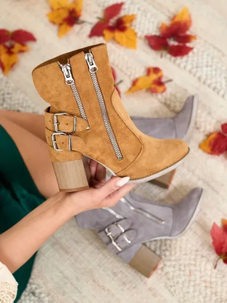 Botine Resti alb