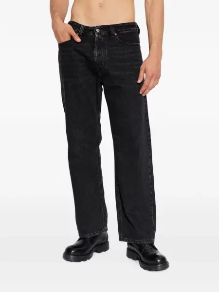 Blugi drepți Diesel negru