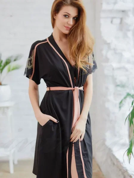 Халат чорний