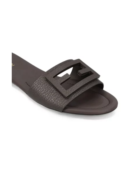 Klapki Fendi skórzane brązowe