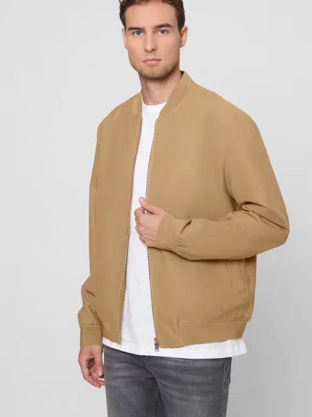 Бомбер Boss бежевый