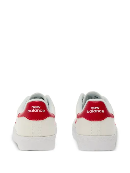 Кожаный плисиран суичър с качулка New Balance черно