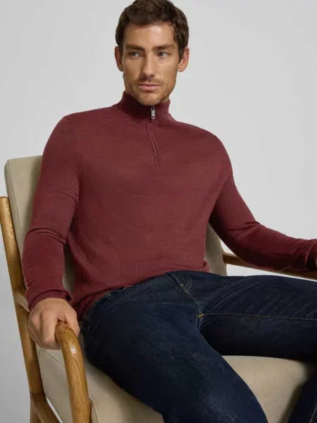 Sweter z dzianiny o kroju slim fit z mieszanki wełny z kołnierzem zapinanym Christian Berg Men