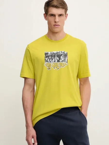 Тениска adidas Originals TS Crowd с принт жълто