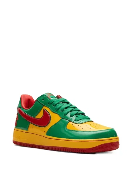 Маратонки Nike Air Force 1 червено