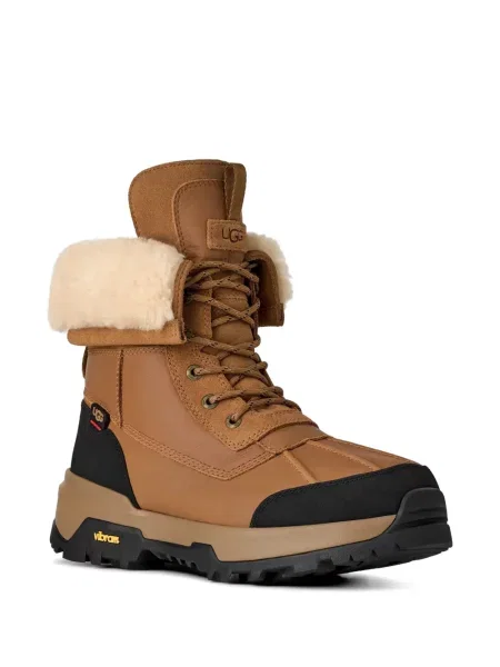 Botine Ugg cu șireturi din dantelă maro