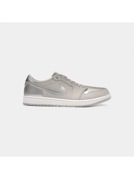 Pantofi Nike gri