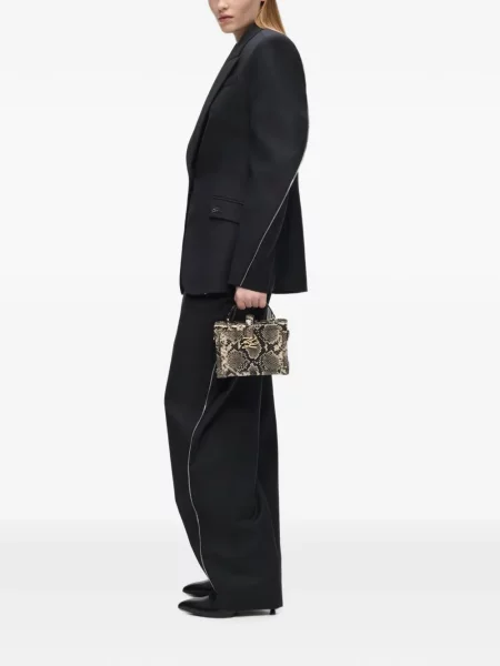 Crossbody táska Karl Lagerfeld autogrammal