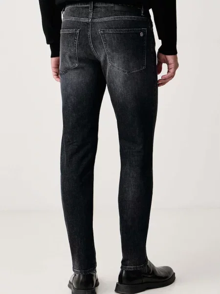 BOSS Orange jeansy slim taper ONYX szare
