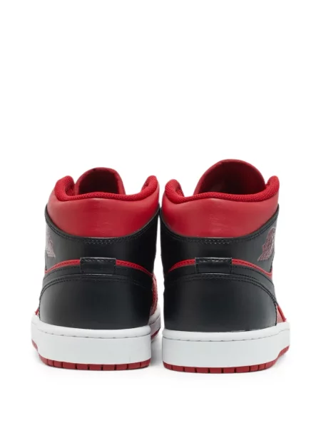 Sneaker Jordan Air Jordan 1 fekete