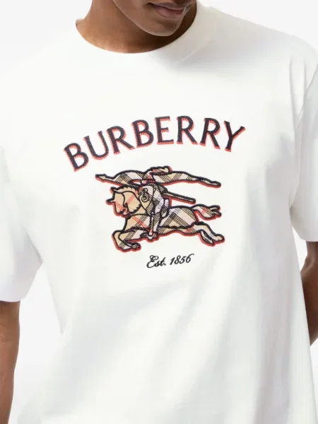 Tricou Burberry în carouri
