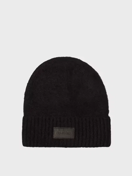 Кожаная шапка Calvin Klein черная