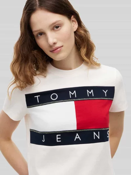 Krój regular fit t-shirt z czystej bawełny z nadruk z logo Tommy Jeans biała